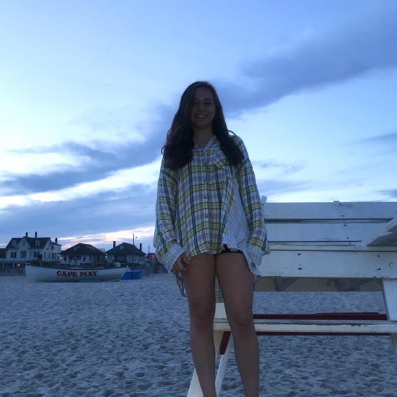 Meet your Posher, Pilar - Picture 2 of 4